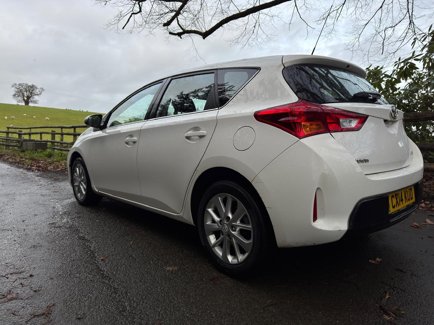 Used Toyota Auris 2014 for sale - 76863753: Photo 3