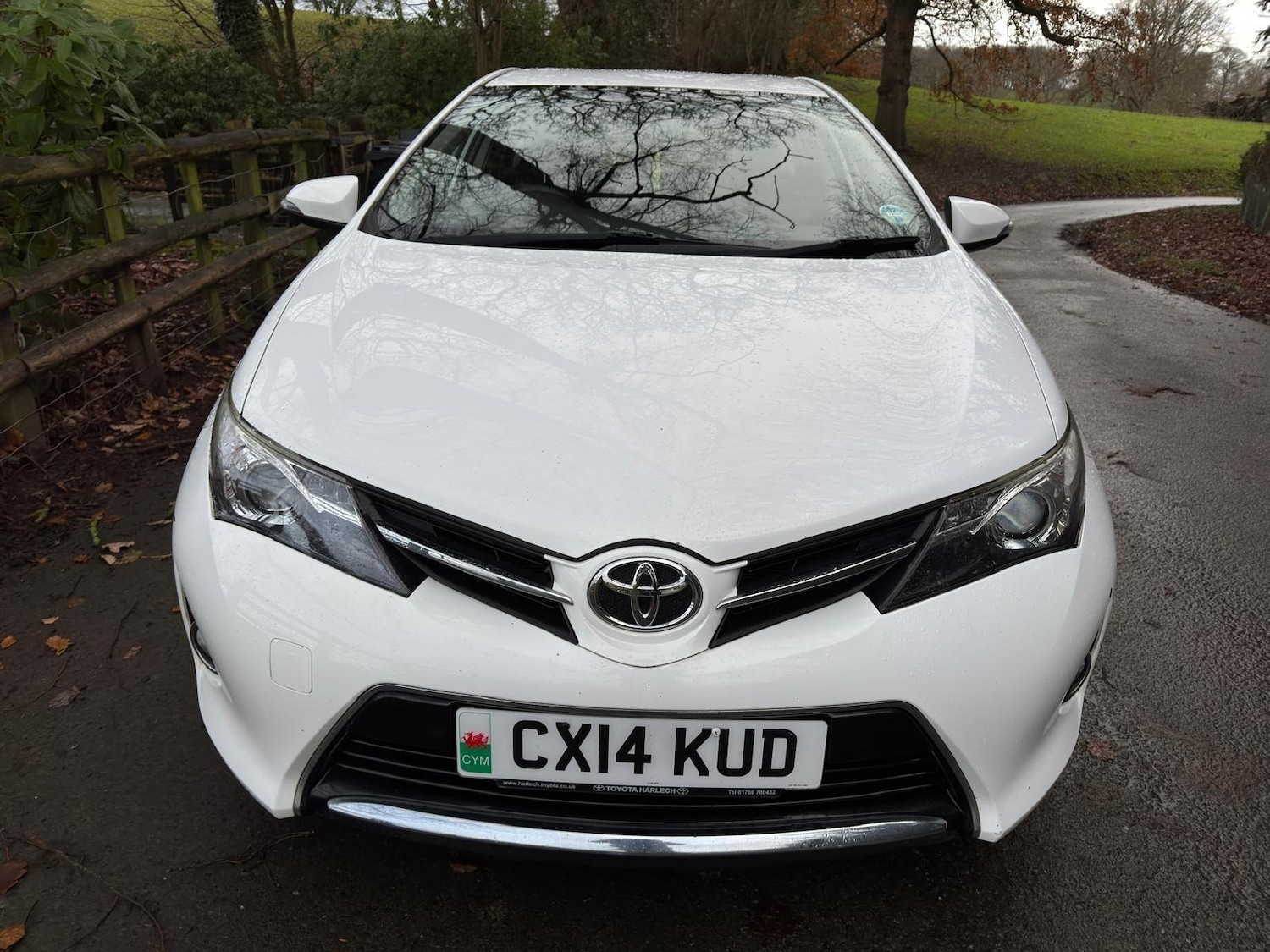 Used Toyota Auris 2014 for sale - 76863753: Photo 5