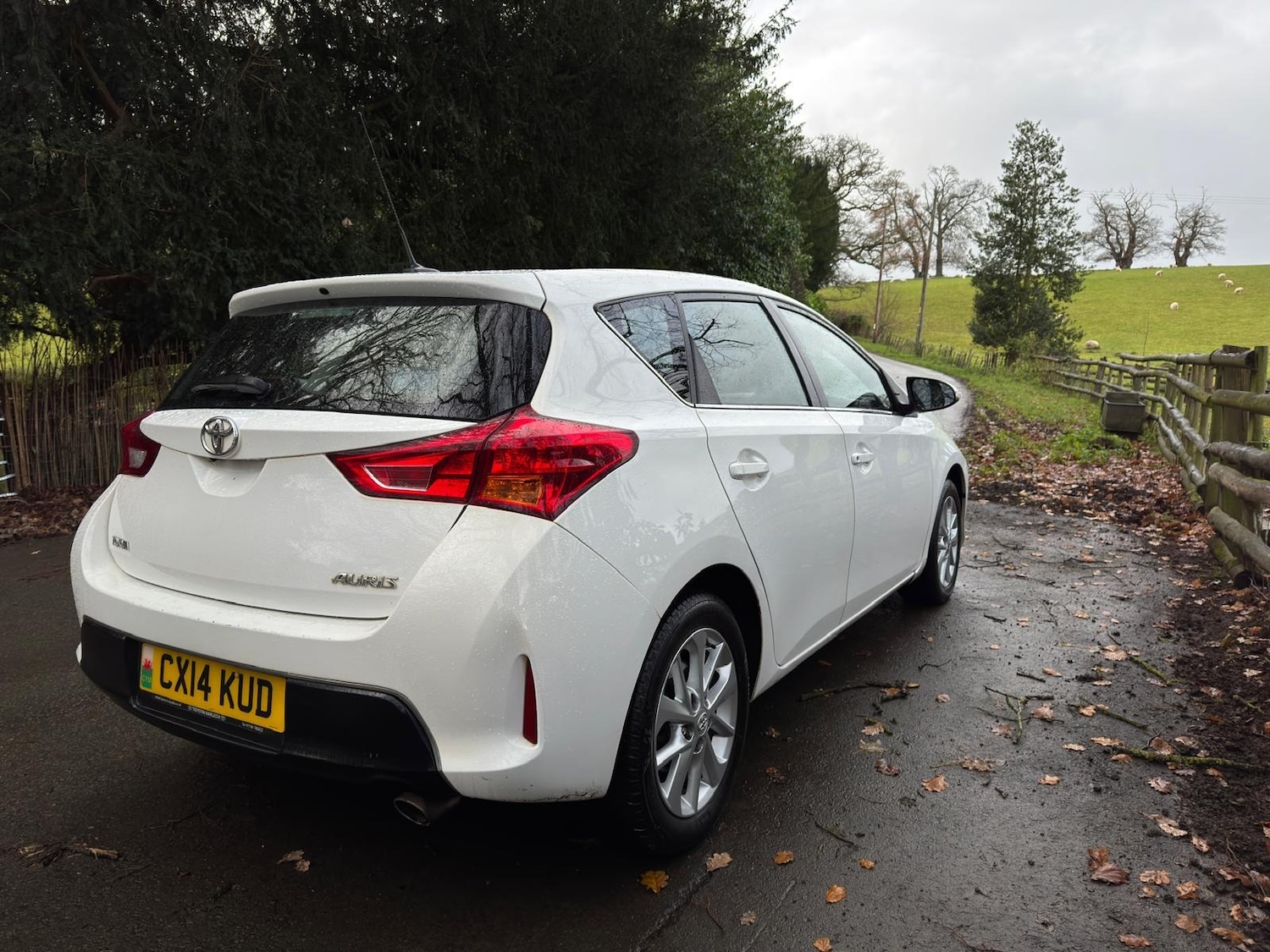 Used Toyota Auris 2014 for sale - 76863753: Photo 6