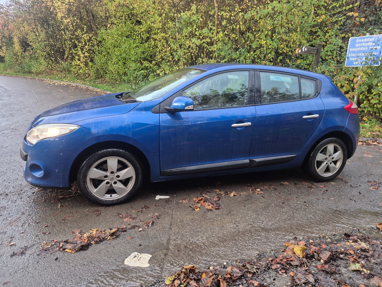 Used Renault Megane 2010 for sale - 76476267: Photo 4