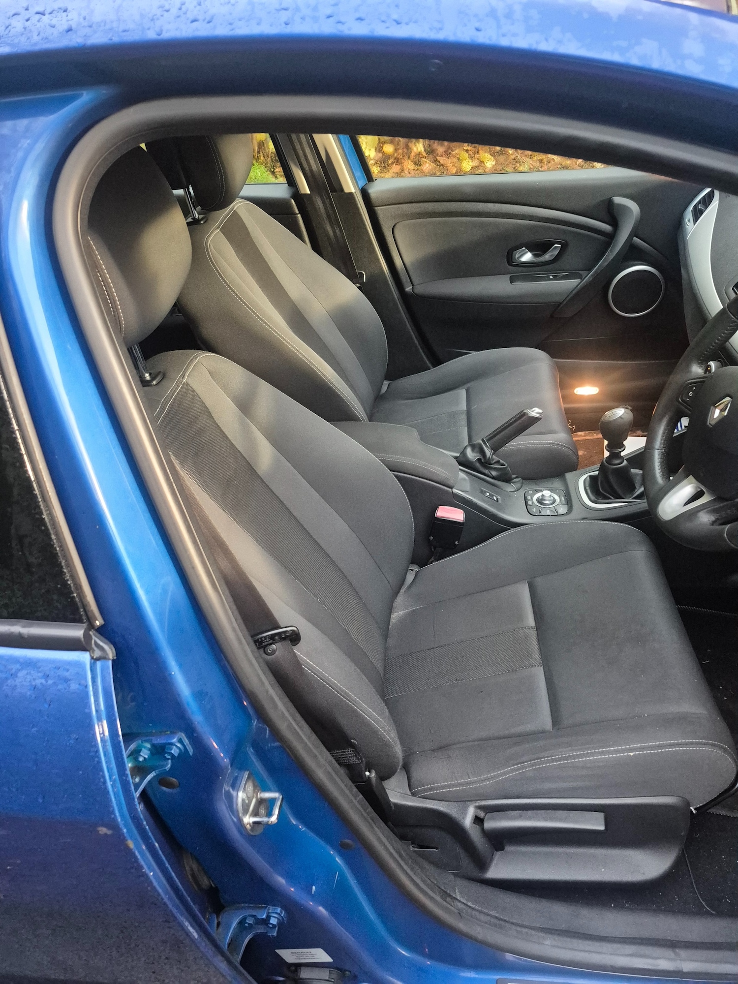 Used Renault Megane 2010 for sale - 76476267: Photo 8