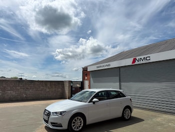 Used Audi A3 2014 for sale - 79049329: Photo