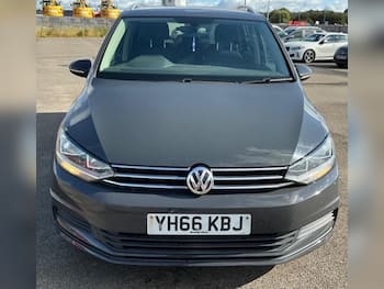 Used Volkswagen Touran 2016 for sale - 79741684: Photo