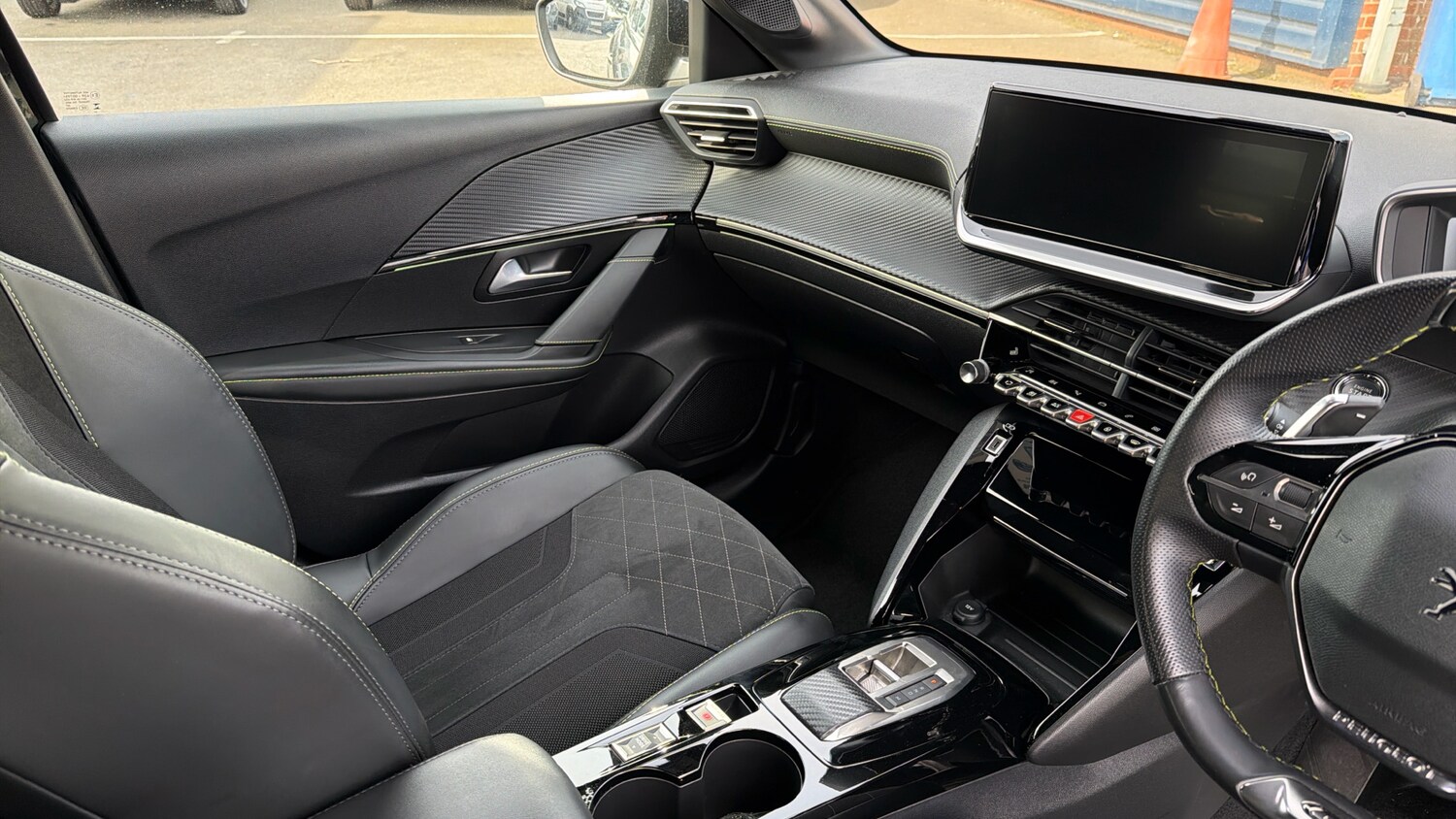 Used Peugeot 208 2023 for sale - 78179522: Photo 14