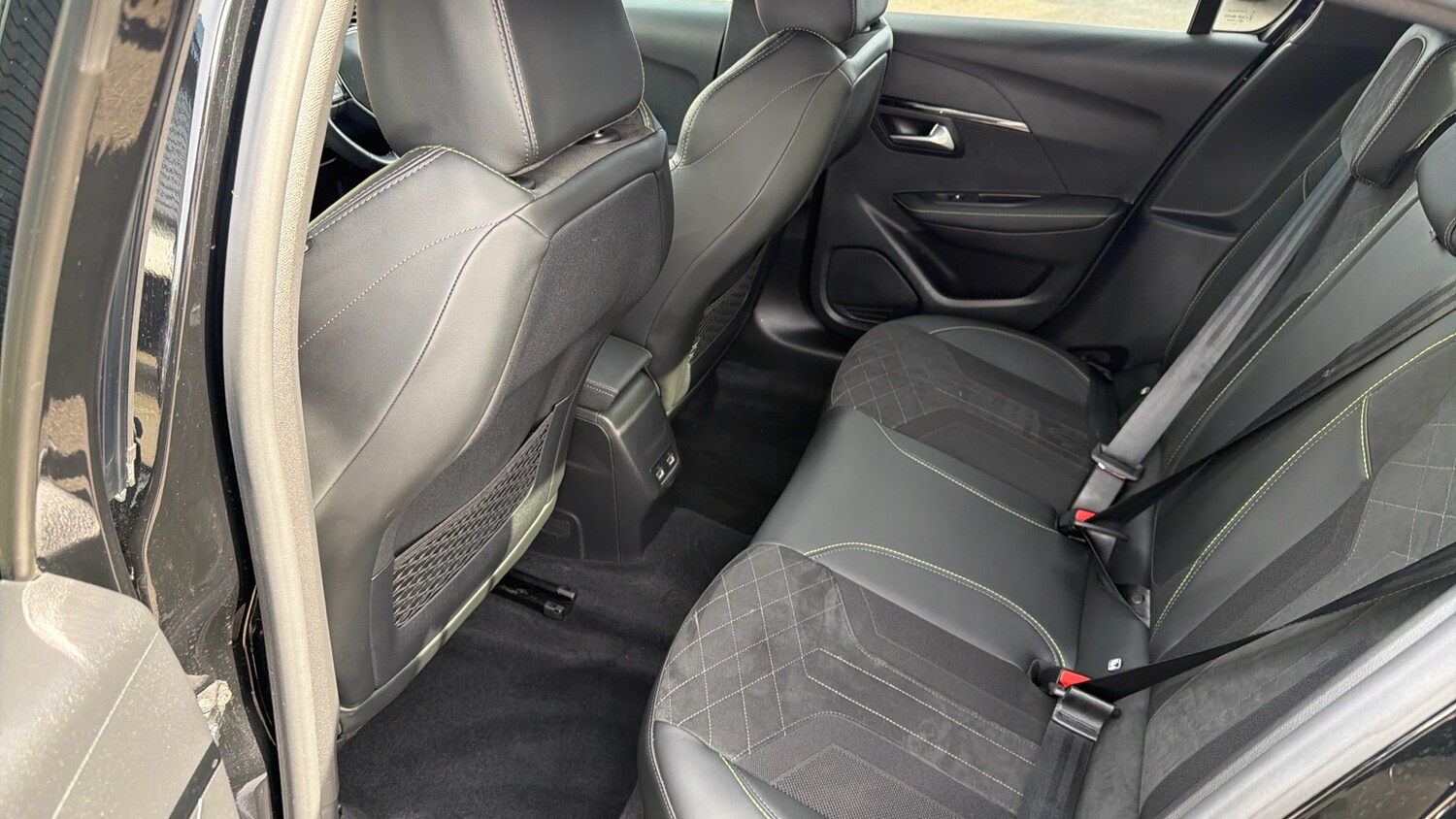 Used Peugeot 208 2023 for sale - 78179522: Photo 16