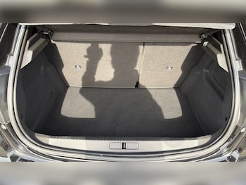 Used Peugeot 208 2023 for sale - 78179522: Photo