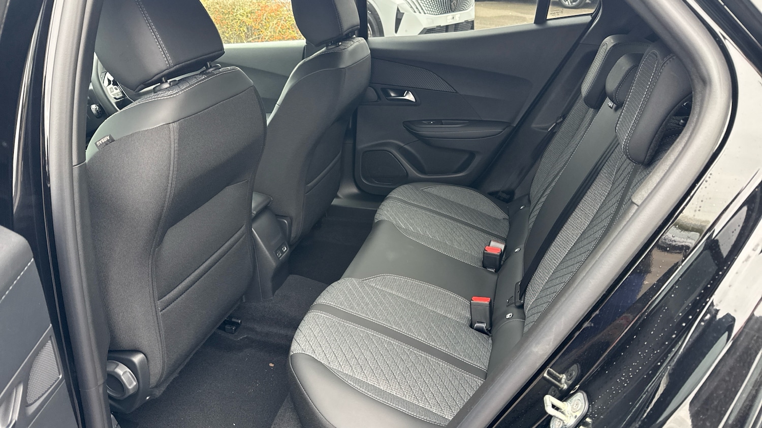 Used Peugeot 2008 2025 for sale - 77591864: Photo 16