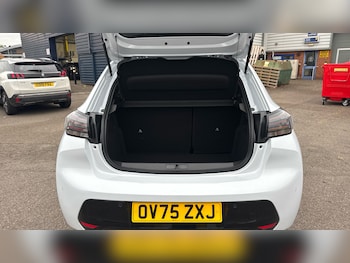 Used Peugeot 208 2025 for sale - 76232206: Photo 4