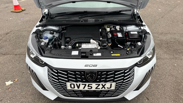 Used Peugeot 208 2025 for sale - 76232206: Photo 8