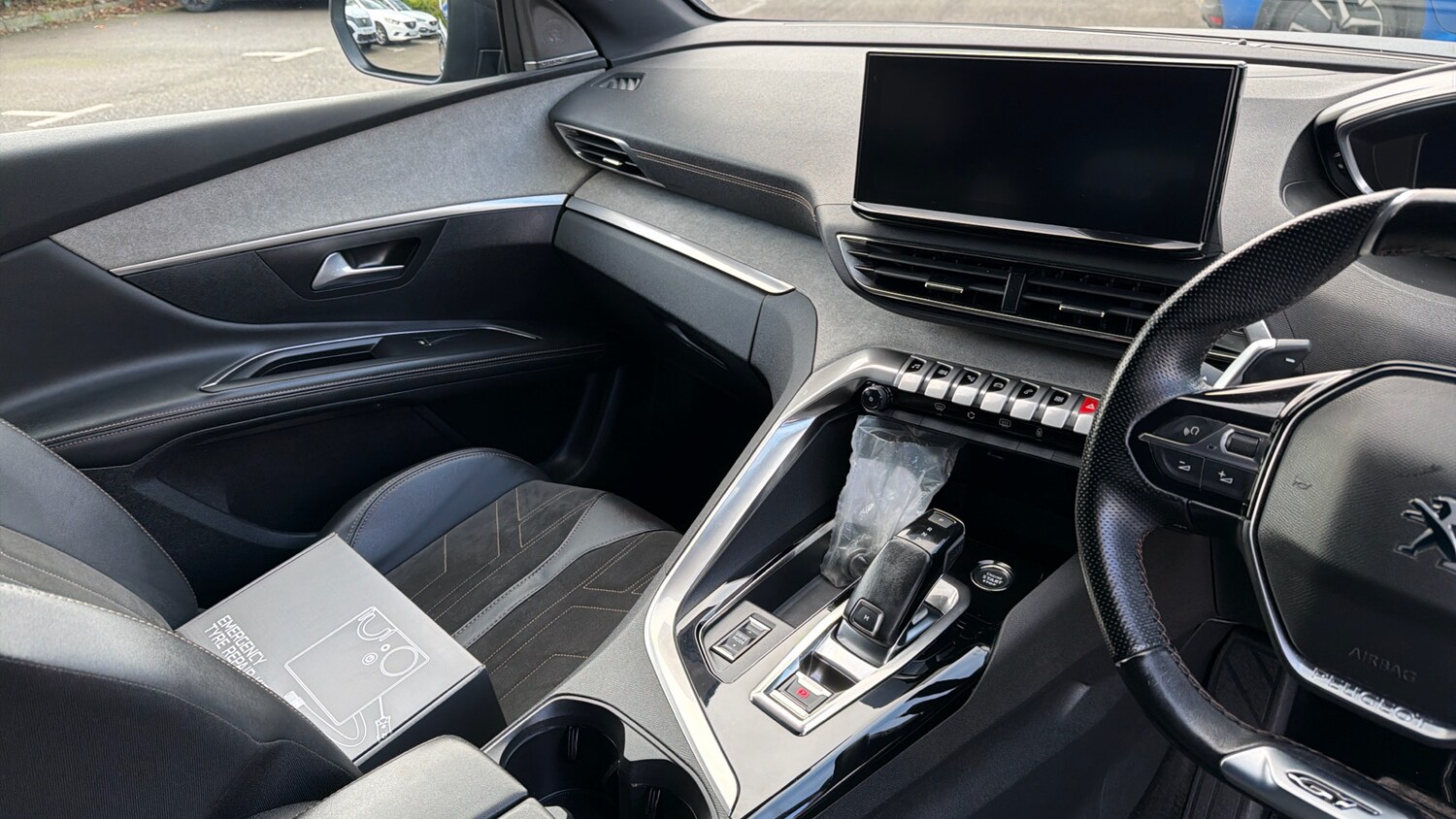 Used Peugeot 5008 2023 for sale - 76892859: Photo 14