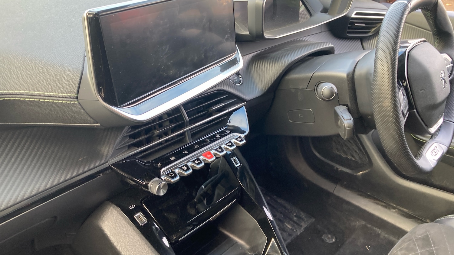 Used Peugeot 2008 2022 for sale - 76681569: Photo 14