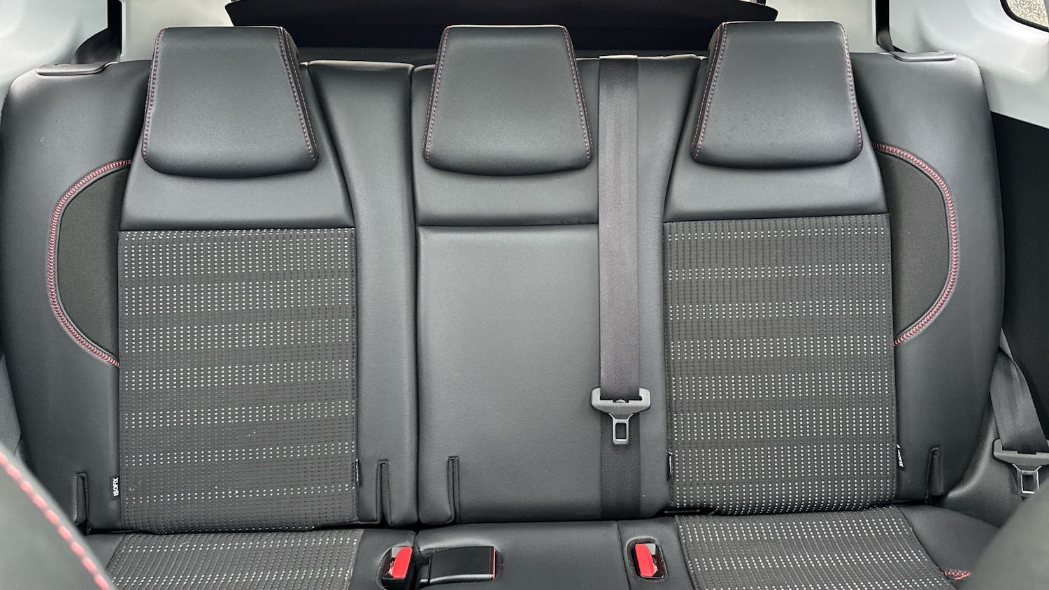 Used Peugeot 2008 2019 for sale - 76859658: Photo 15