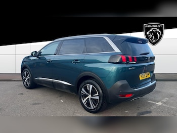 Used Peugeot 5008 2018 for sale - 76352007: Photo