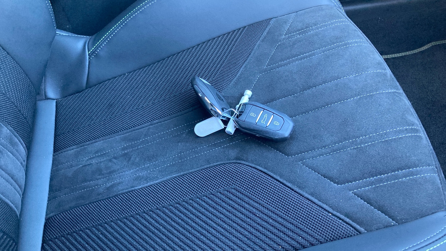 Used Peugeot 408 2024 for sale - 77071375: Photo 19