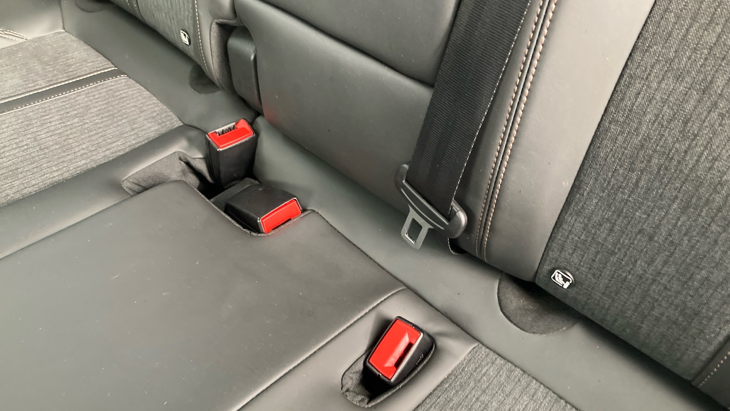 Used Peugeot 3008 2018 for sale - 76412046: Photo 17