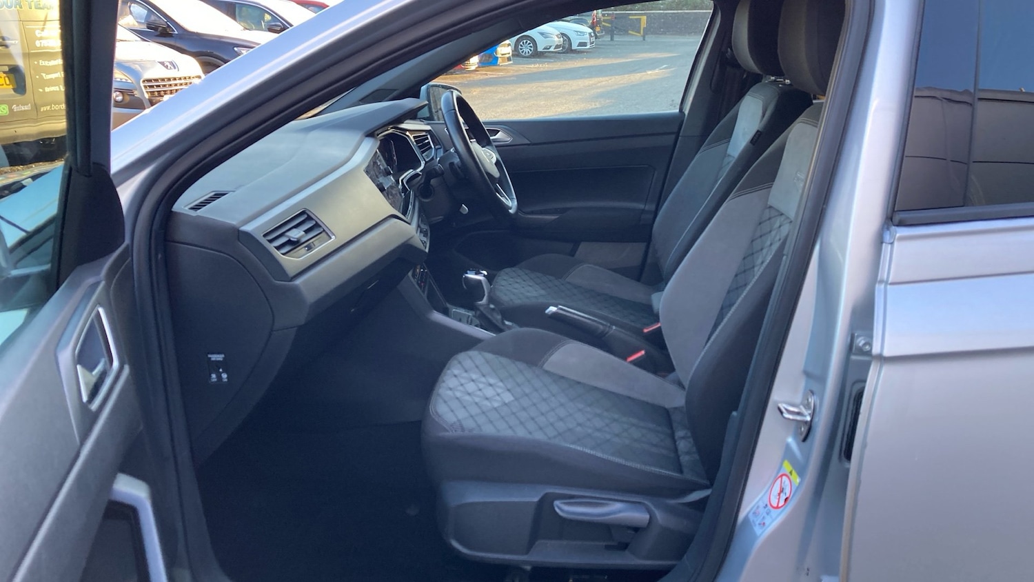 Used Volkswagen Polo 2022 for sale - 76736374: Photo 36