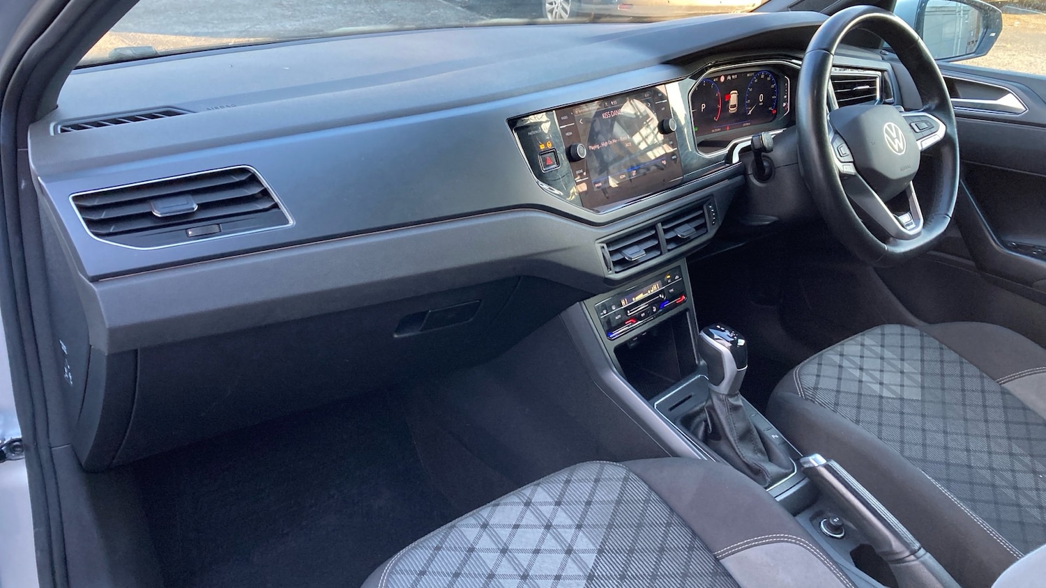 Used Volkswagen Polo 2022 for sale - 76736374: Photo 9