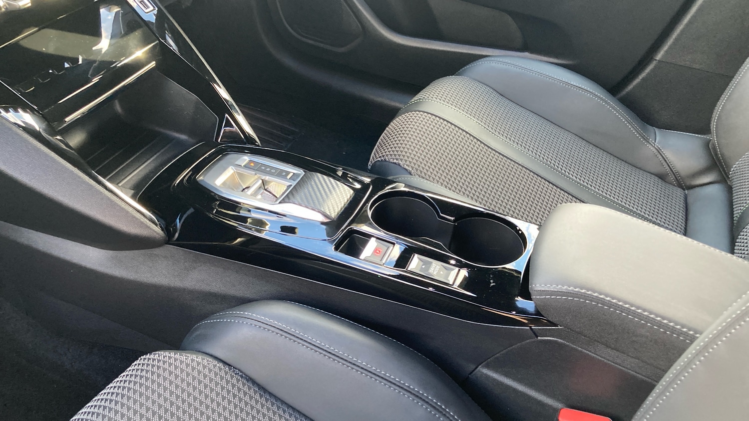 Used Peugeot 208 2023 for sale - 77365087: Photo 13