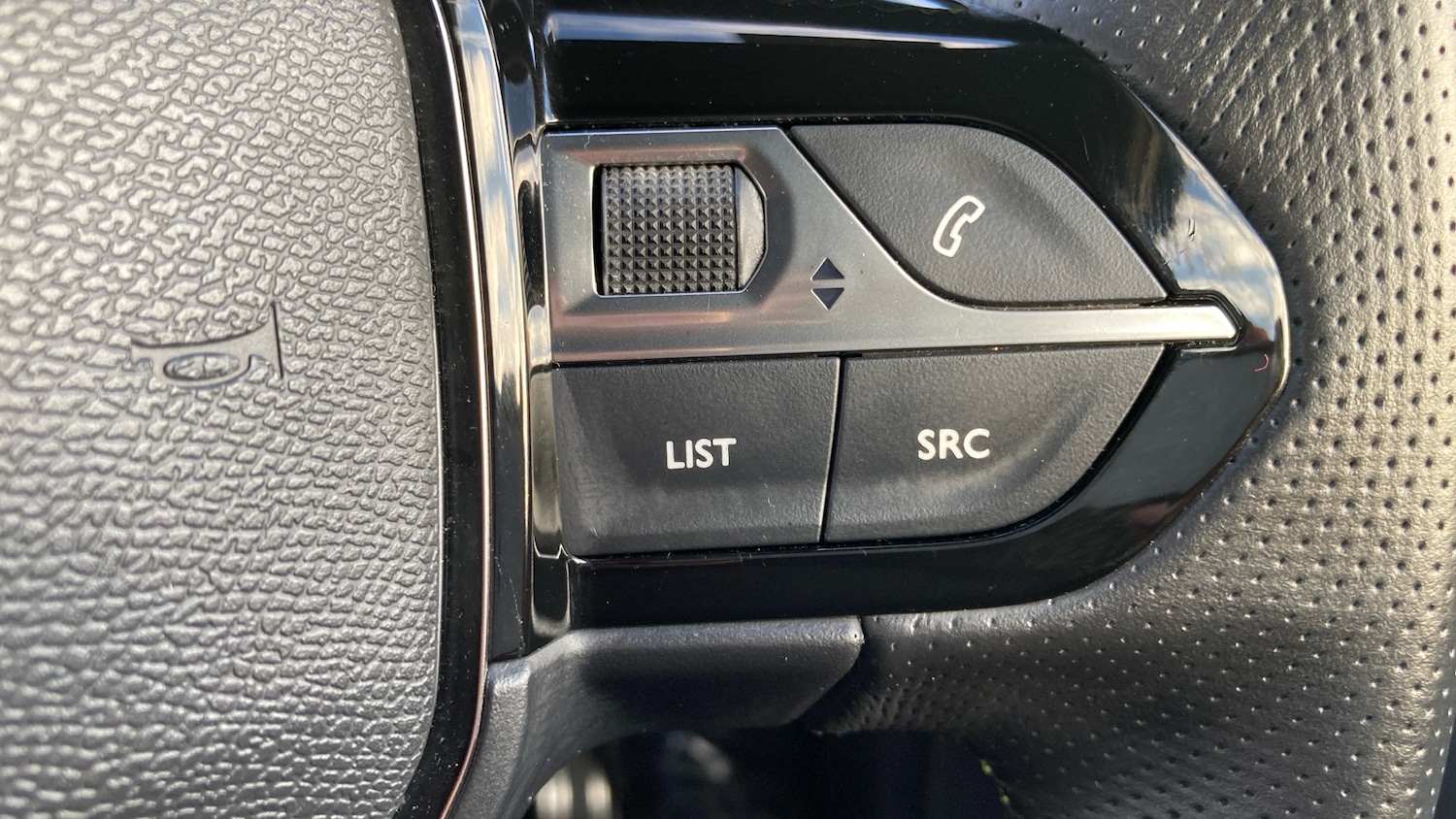 Used Peugeot 208 2023 for sale - 77365087: Photo 29