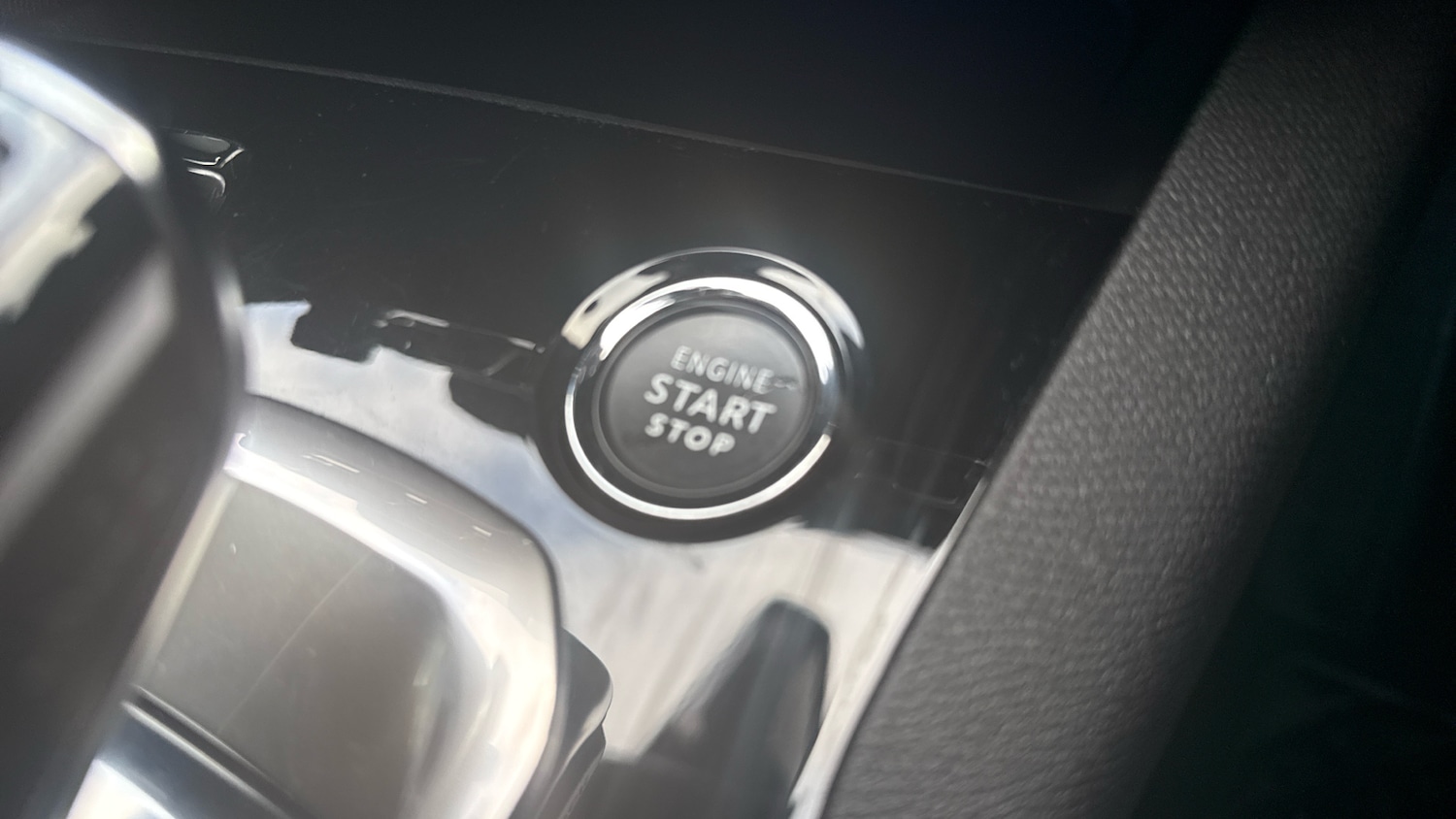 Used Peugeot 3008 2022 for sale - 77728913: Photo 40