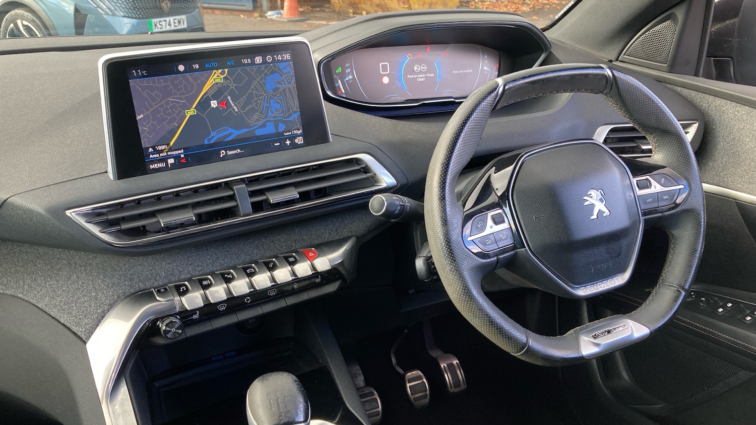 Used Peugeot 3008 2018 for sale - 76736373: Photo 11