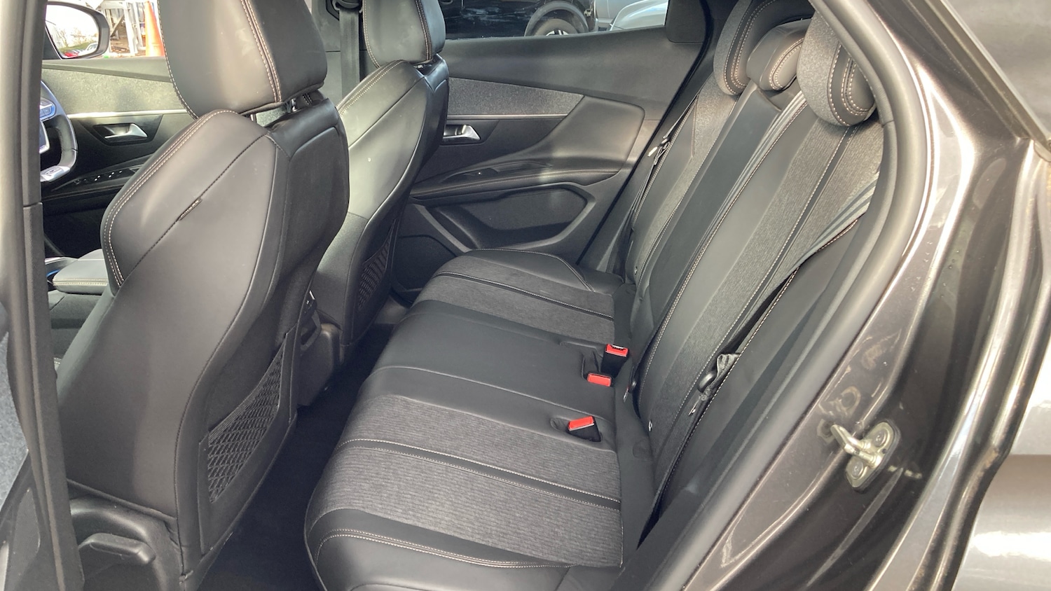 Used Peugeot 3008 2018 for sale - 76736373: Photo 16