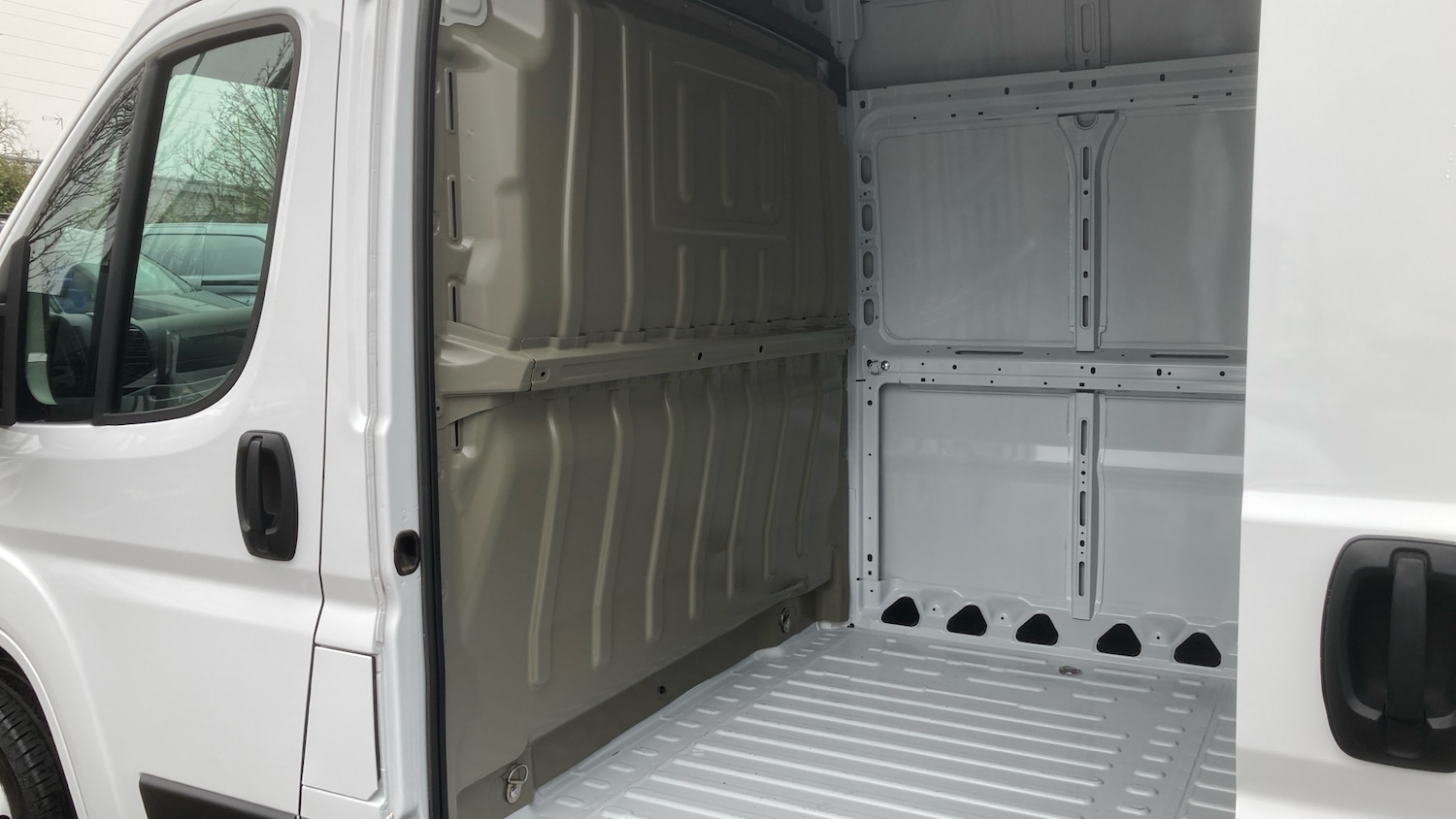 Used Peugeot Boxer 2026 for sale - 77532564: Photo 18