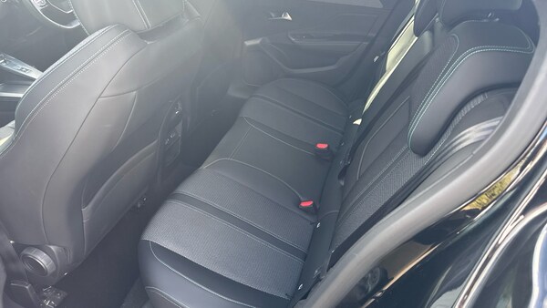 Used Peugeot 308 2022 for sale - 75972239: Photo 16