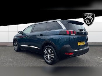 Used Peugeot 5008 2023 for sale - 75239613: Photo