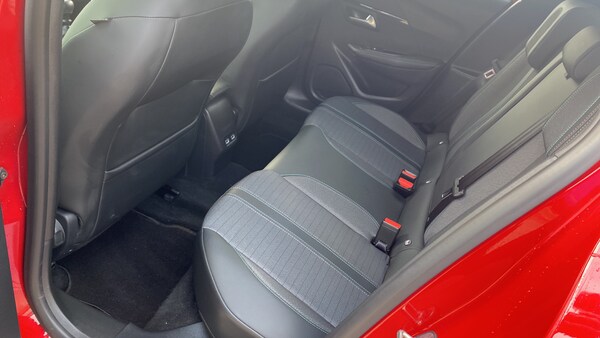 Used Peugeot 208 2021 for sale - 76114163: Photo 16