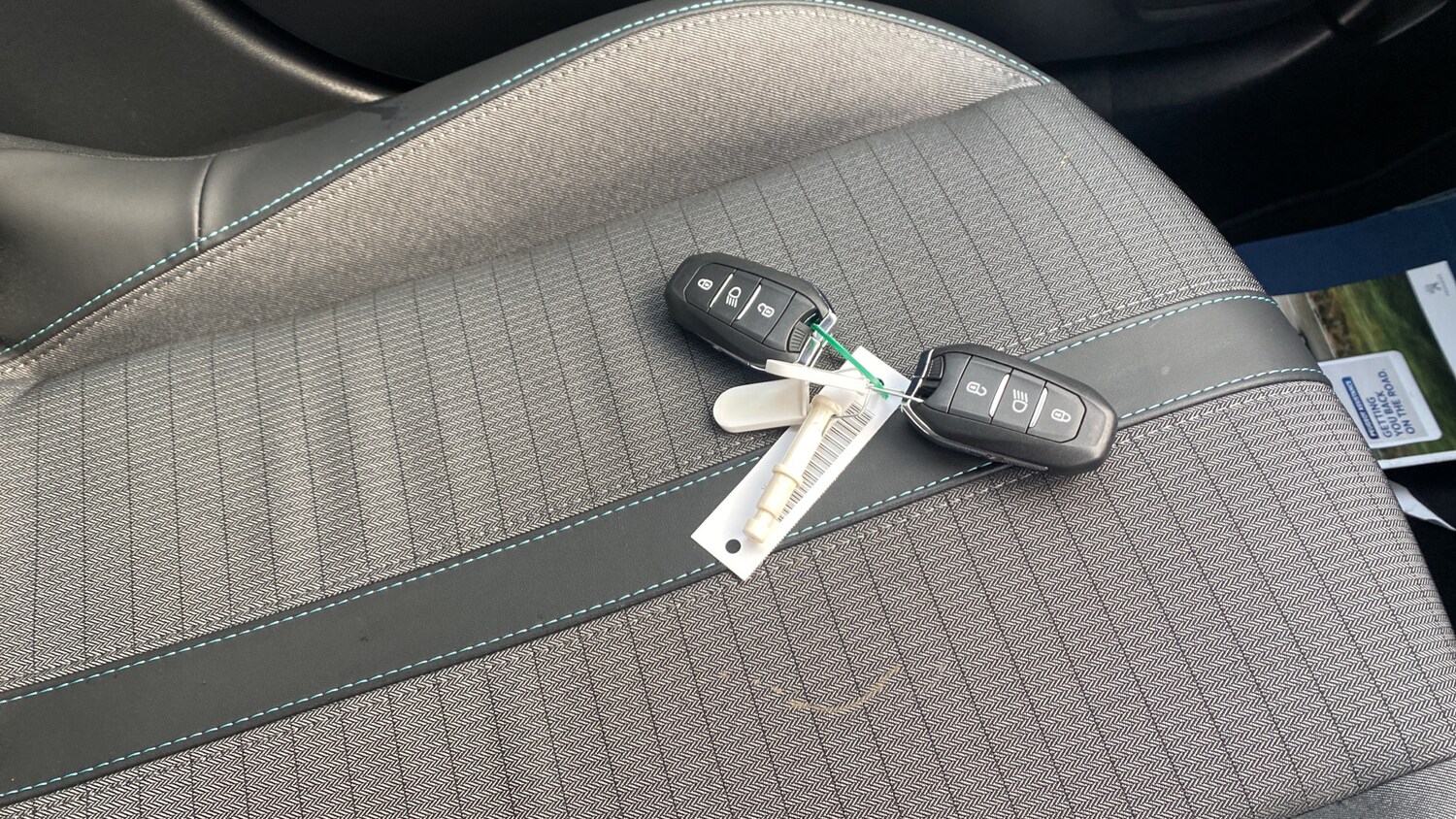 Used Peugeot 208 2021 for sale - 76114163: Photo 20