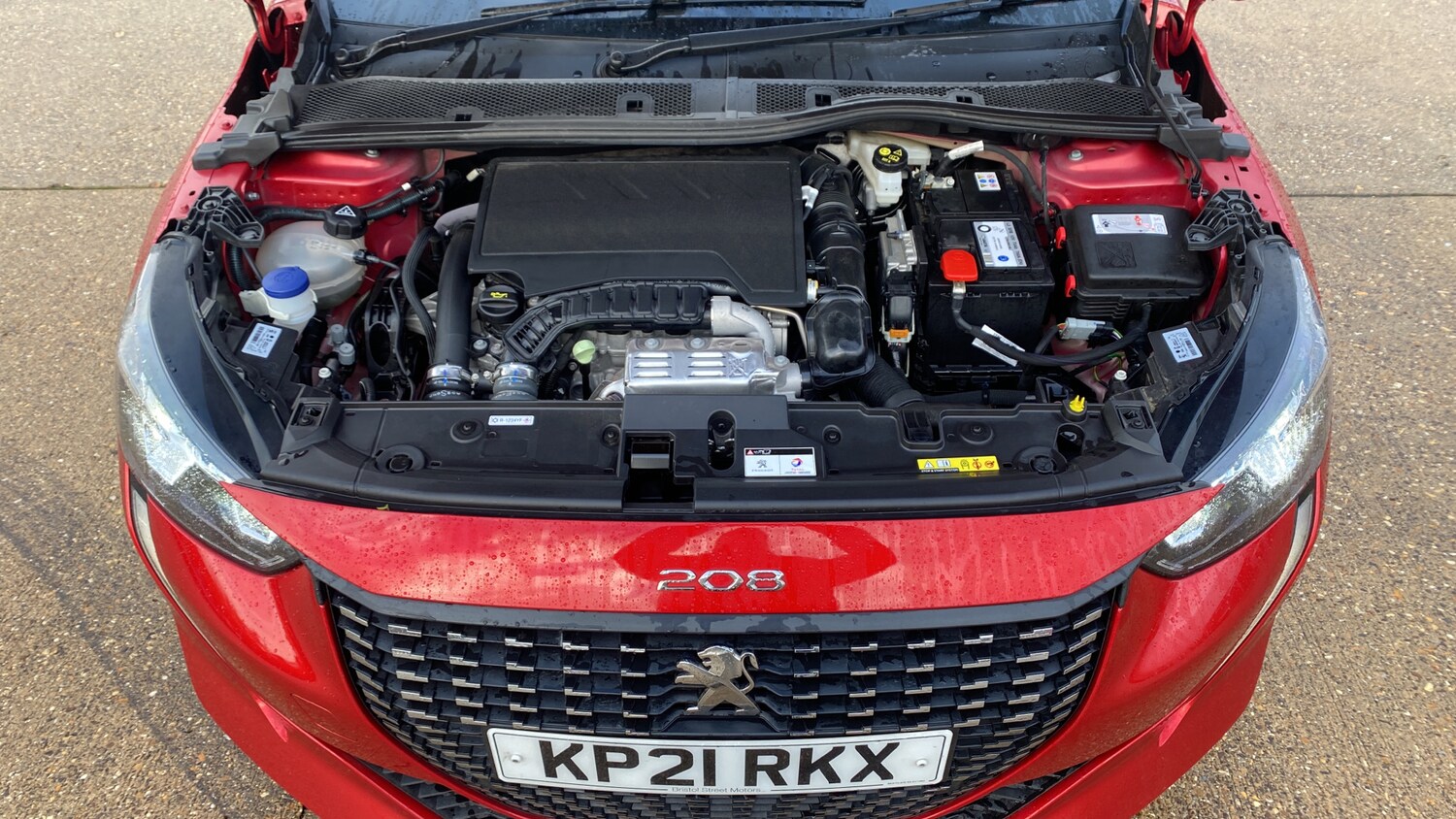 Used Peugeot 208 2021 for sale - 76114163: Photo 8