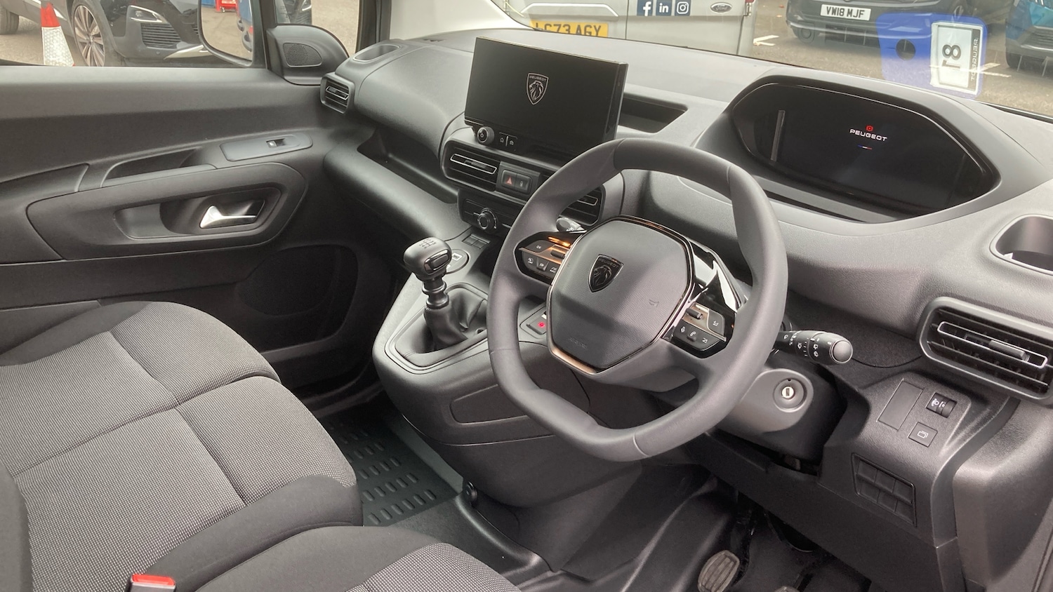 Used Peugeot Partner 2025 for sale - 76206592: Photo 11