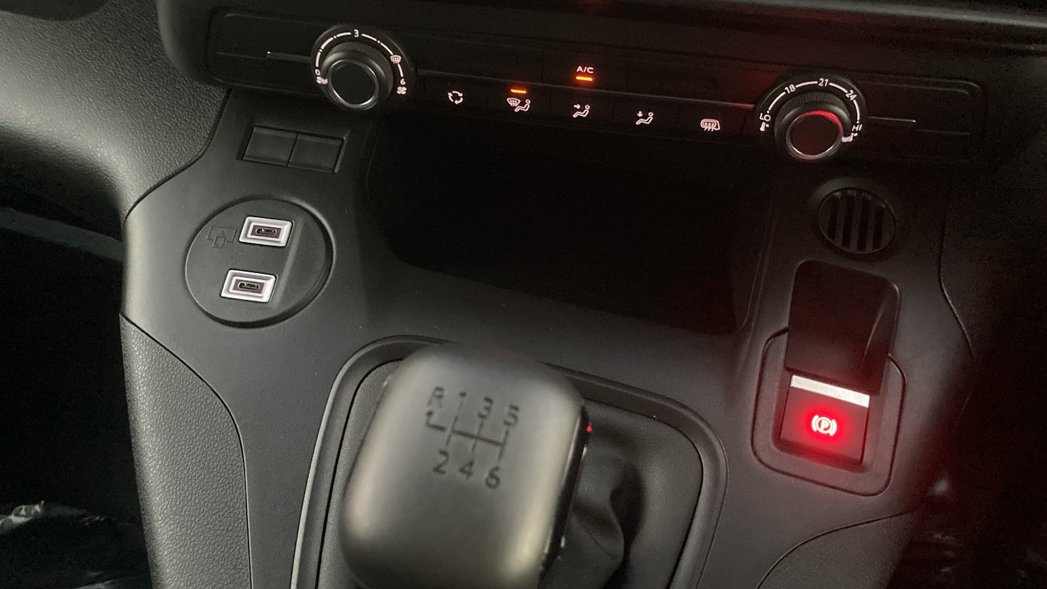 Used Peugeot Partner 2025 for sale - 76206591: Photo 13