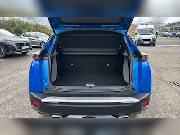 Used Peugeot 2008 2023 for sale - 77363976: Photo