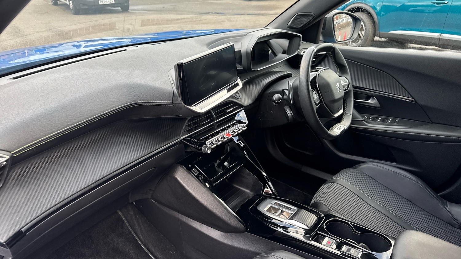 Used Peugeot 2008 2023 for sale - 77363976: Photo 9