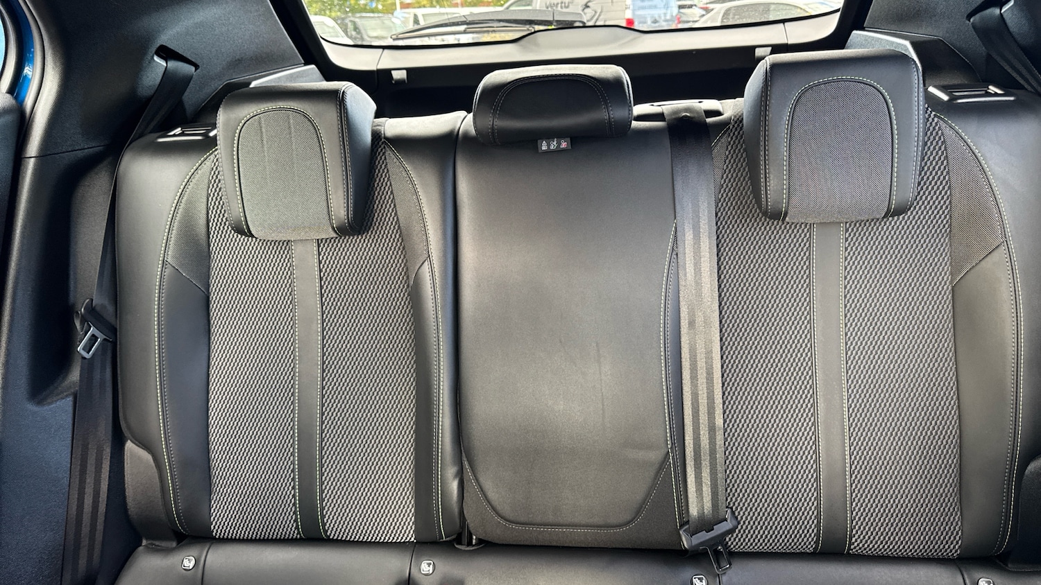 Used Peugeot 2008 2023 for sale - 75932407: Photo 15