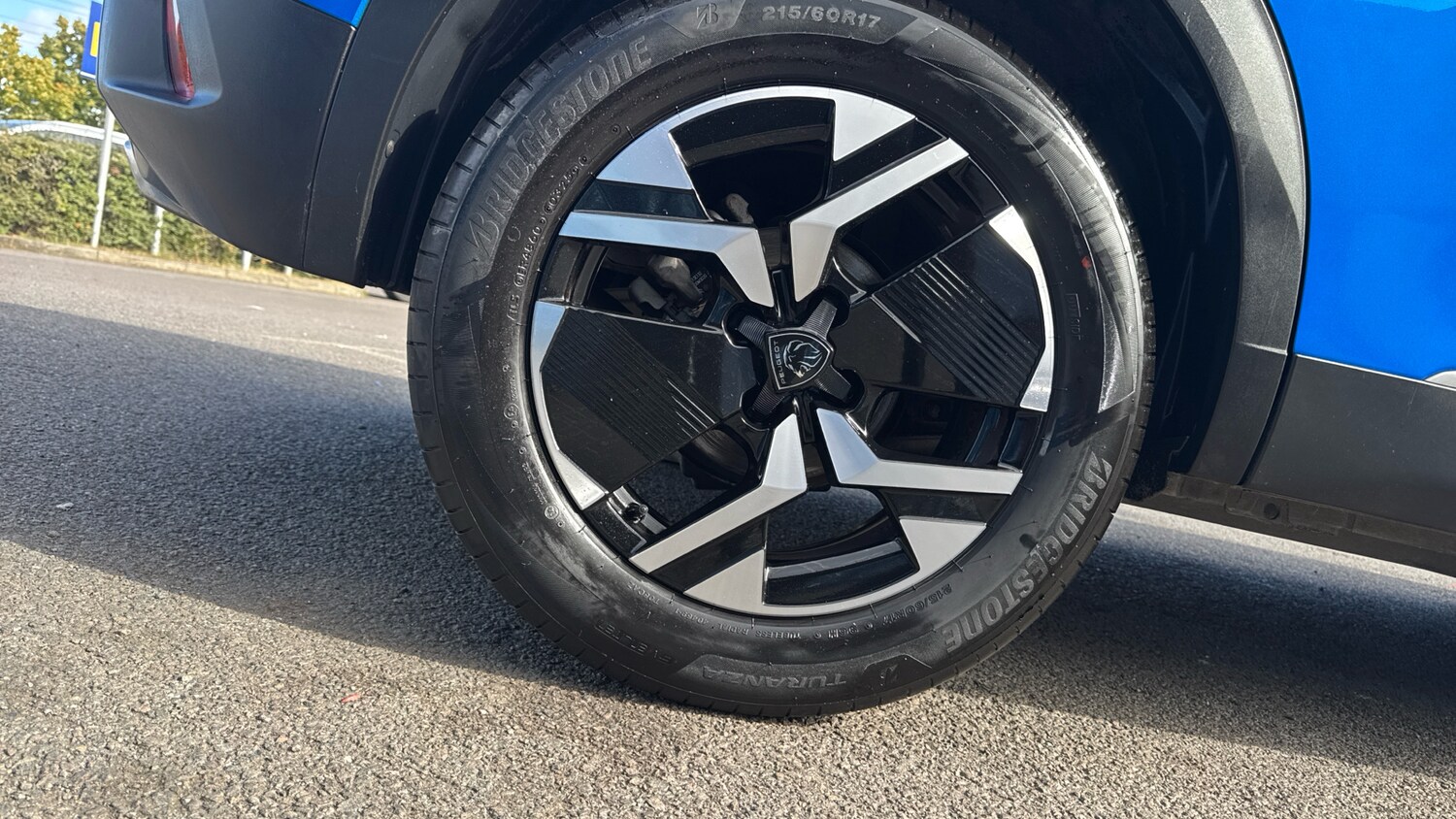 Used Peugeot 2008 2023 for sale - 75932407: Photo 7