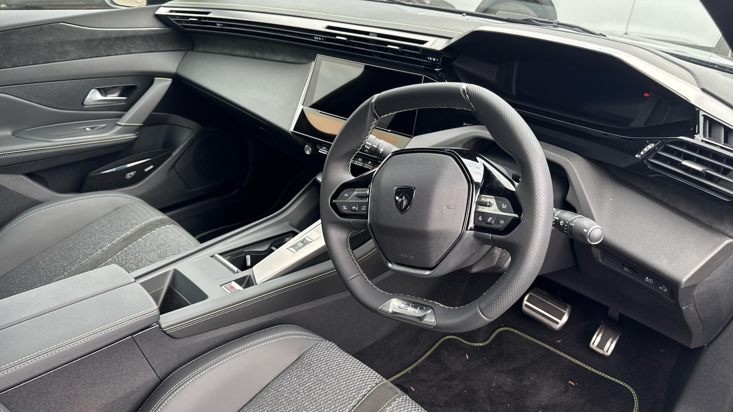 Used Peugeot 408 2025 for sale - 77248562: Photo 11