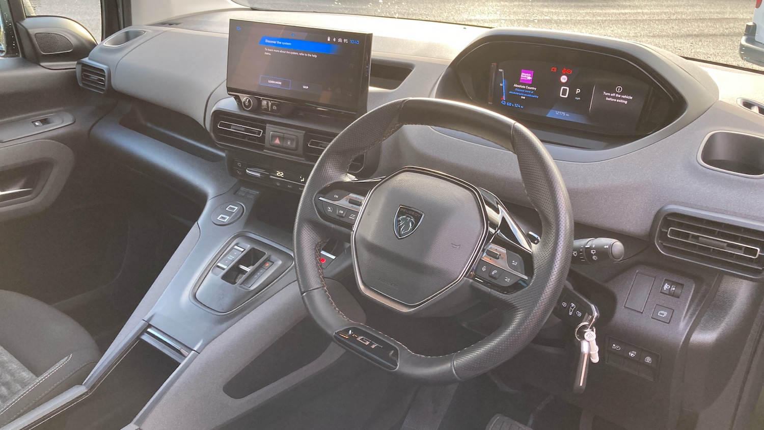 Used Peugeot Rifter 2024 for sale - 76808032: Photo 11