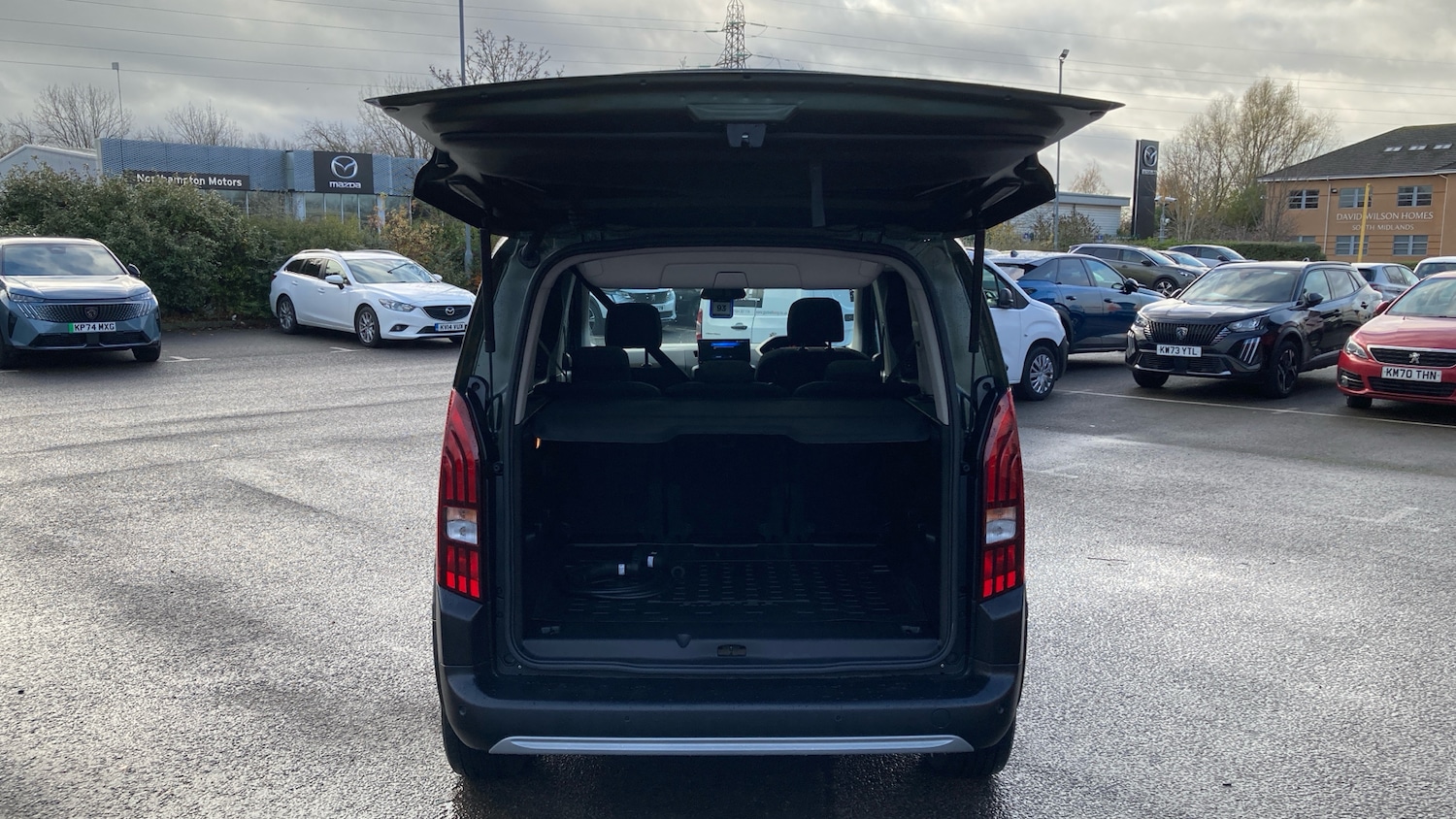 Used Peugeot Rifter 2024 for sale - 76808032: Photo 4