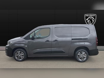 Used Peugeot Partner 2023 for sale - 79043101: Photo