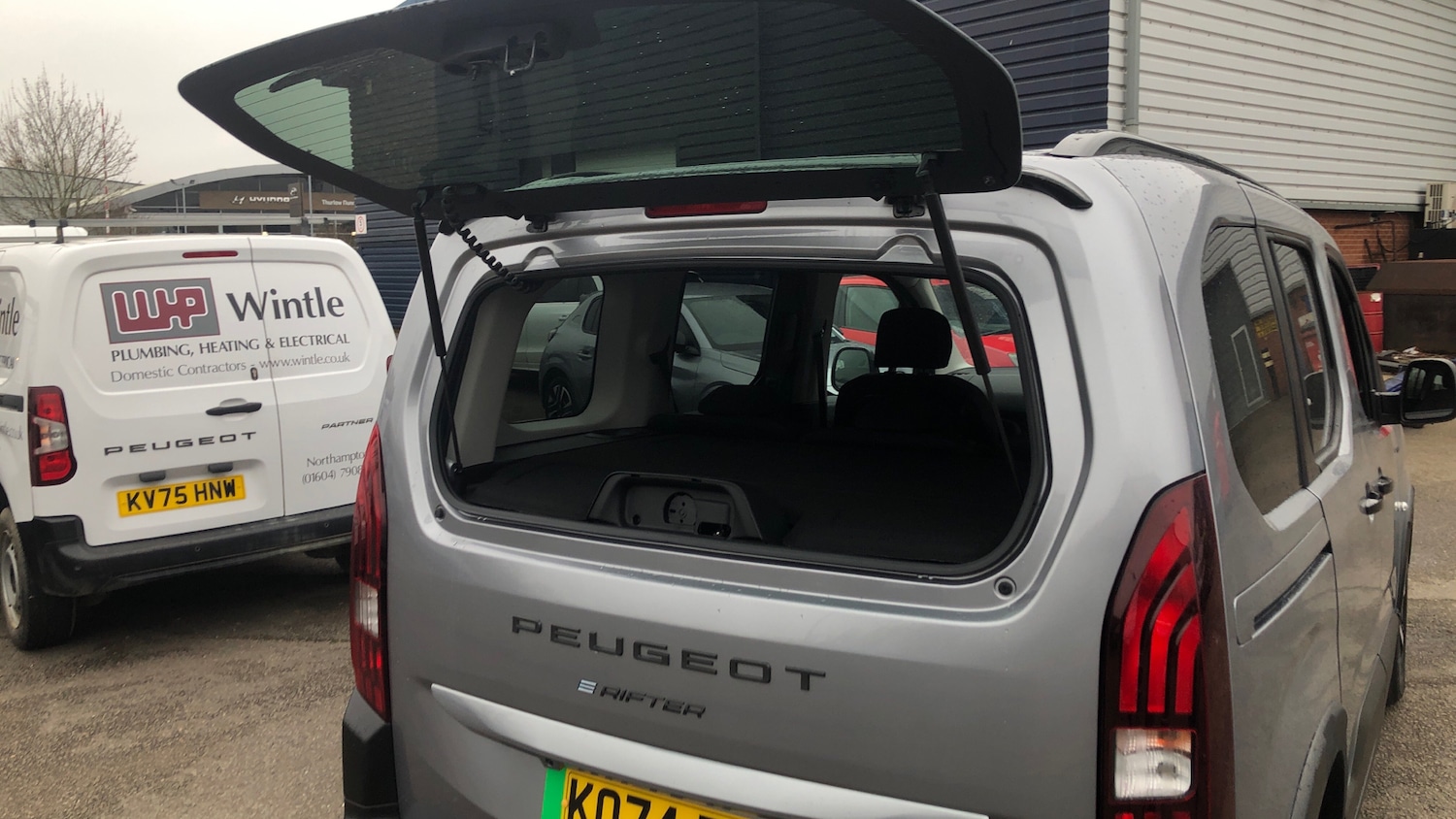 Used Peugeot Rifter 2025 for sale - 77789053: Photo 22
