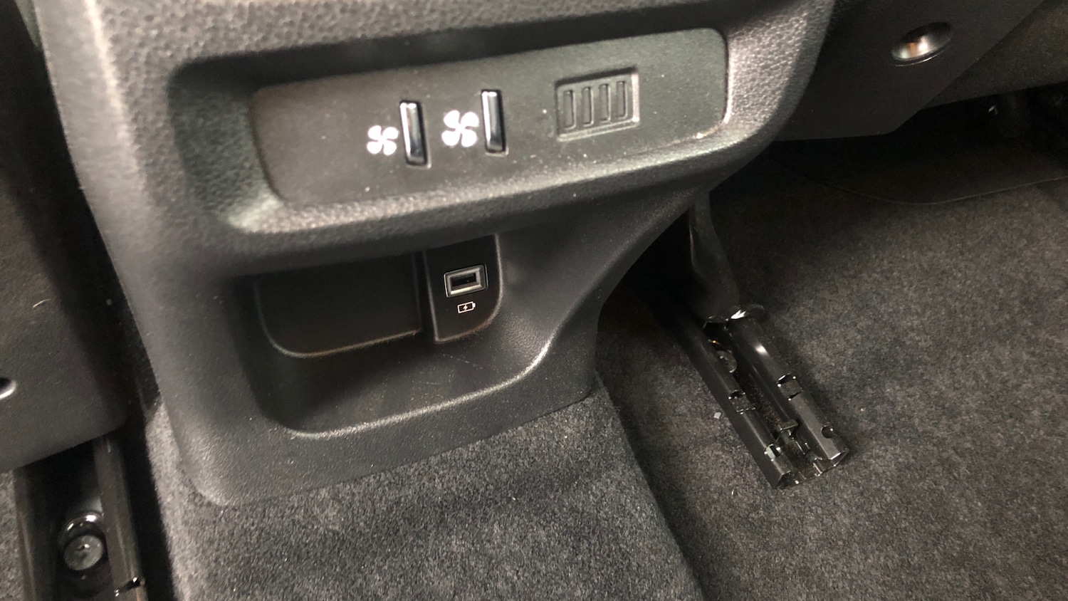 Used Peugeot Rifter 2025 for sale - 77789053: Photo 24