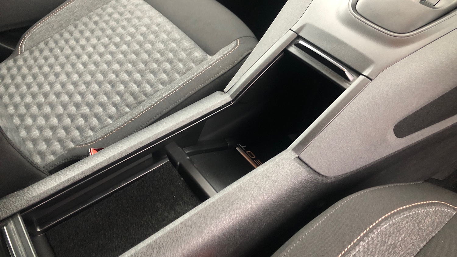 Used Peugeot Rifter 2025 for sale - 77789053: Photo 28