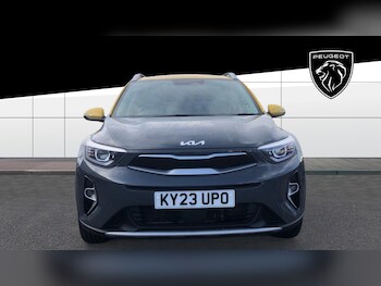 Used Kia Stonic 2023 for sale - 77883750: Photo