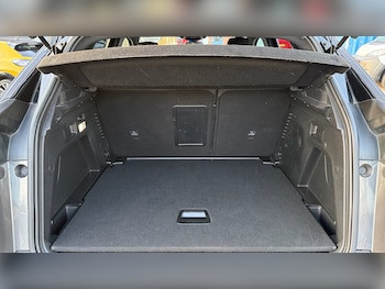 Used Peugeot 3008 2020 for sale - 77701883: Photo