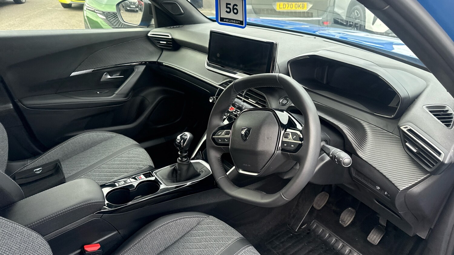 Used Peugeot 2008 2024 for sale - 76028063: Photo 11