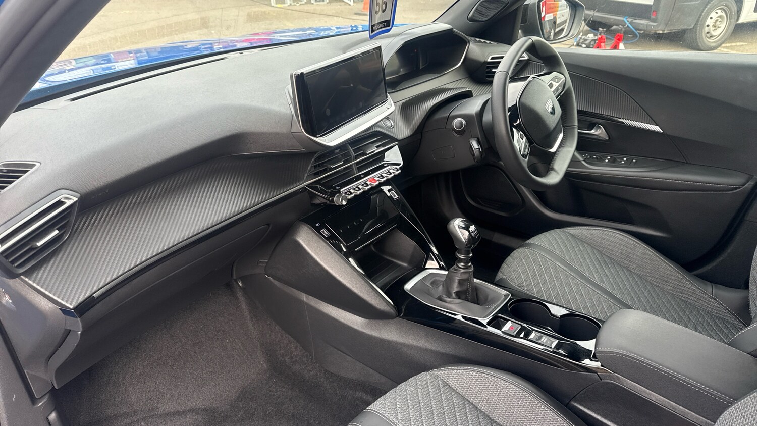 Used Peugeot 2008 2024 for sale - 76028063: Photo 9
