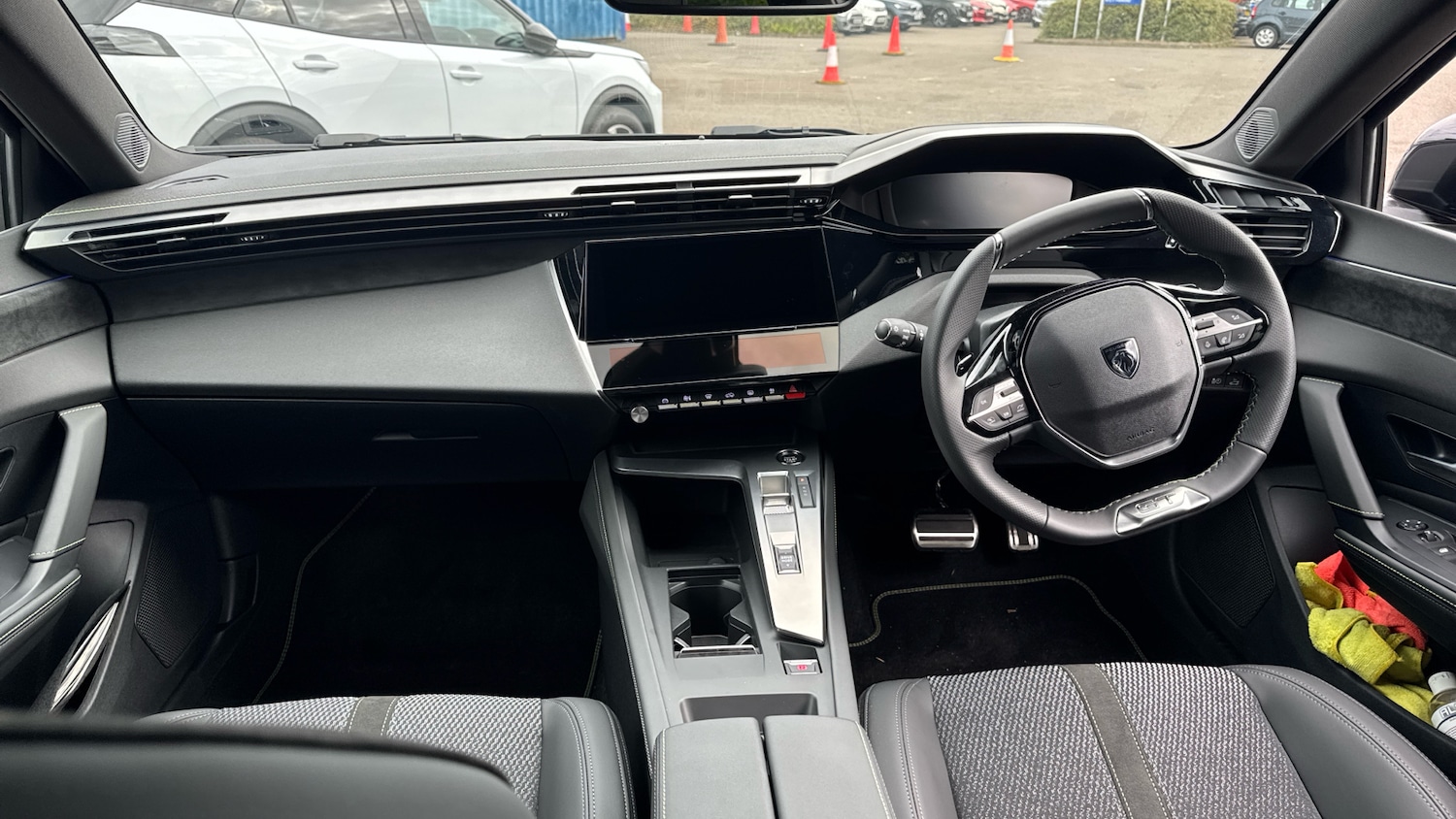 Used Peugeot 408 2025 for sale - 76580643: Photo 10